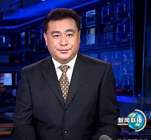 电梯新闻：都市角落的微型纪实